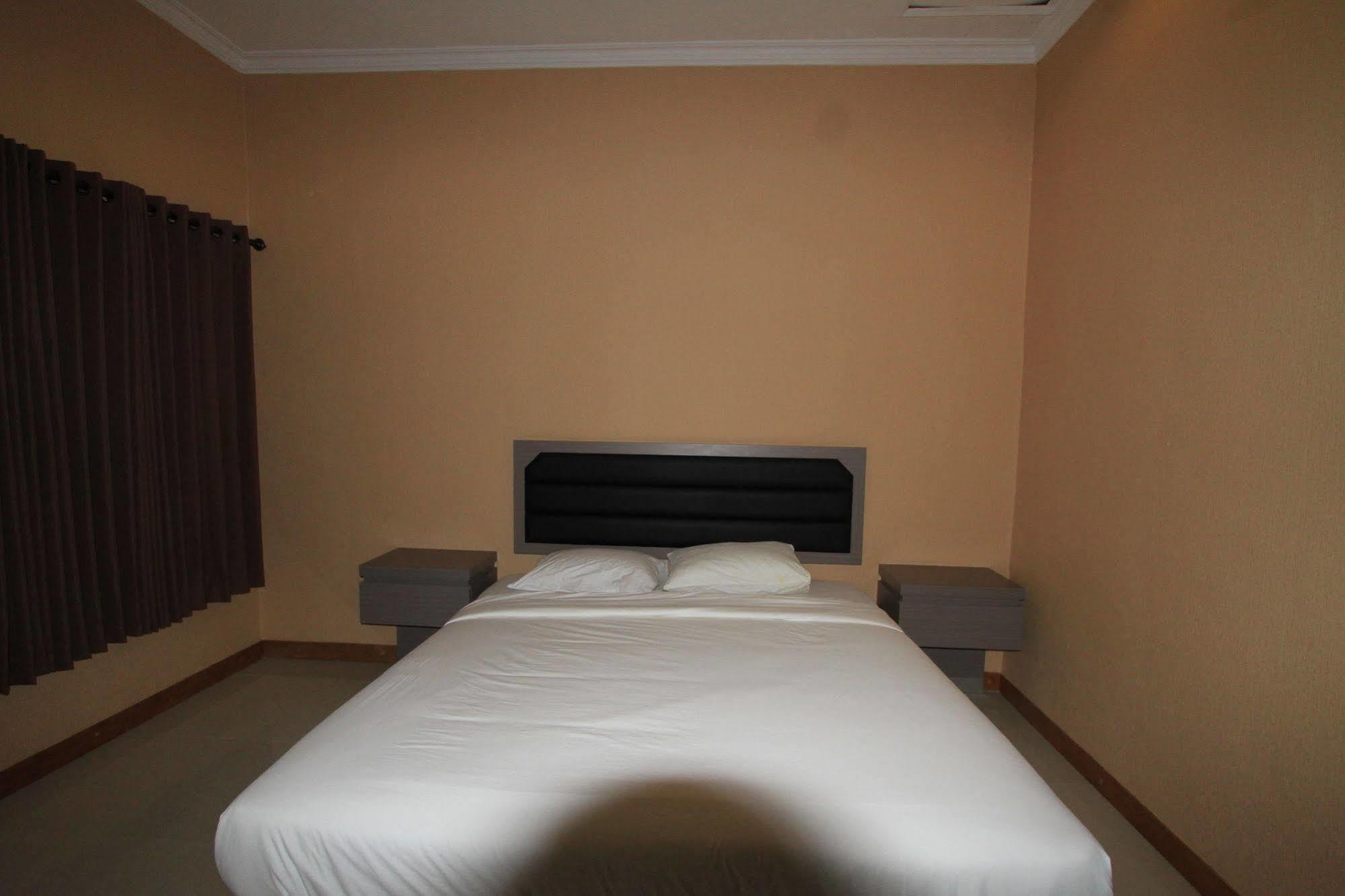Hotel Bumi Aditya Senggigi Zewnętrze zdjęcie